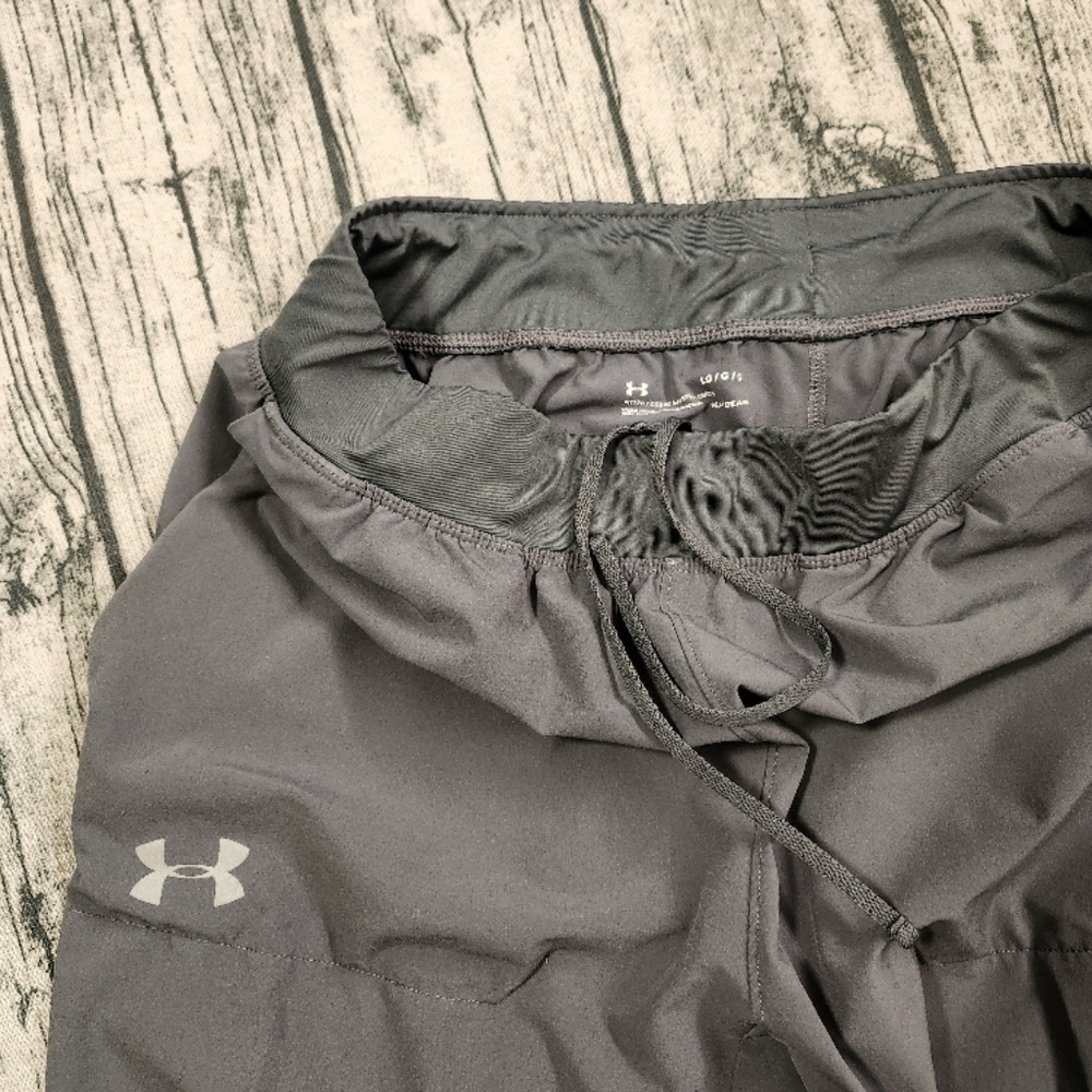 Under Armour Gray Women's Pants